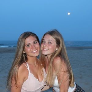 Meet your Posher, Brooke